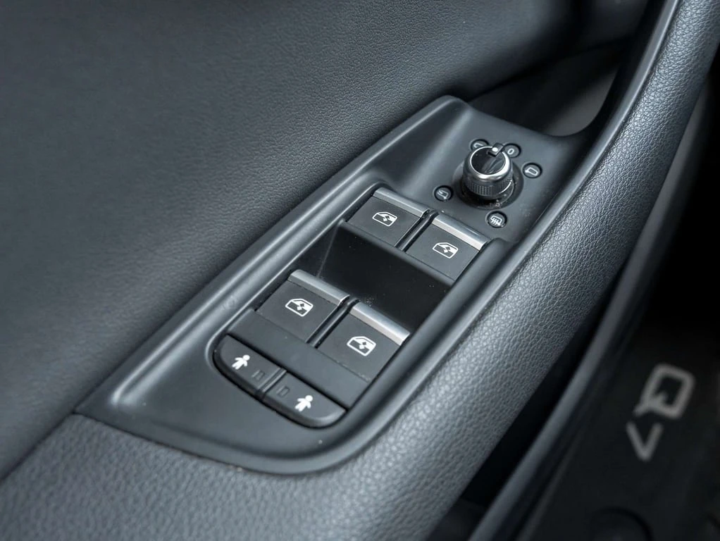 Audi Q7 * quattro Technik * CARFAX * ���� �� �� | Mobile.bg � ����������� 16