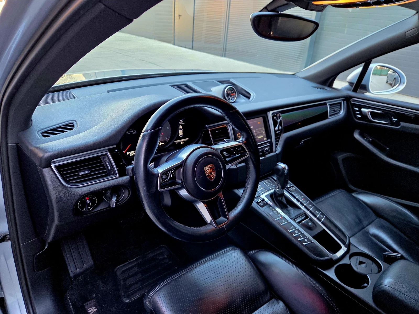 Porsche Macan S 3.0 - изображение 6