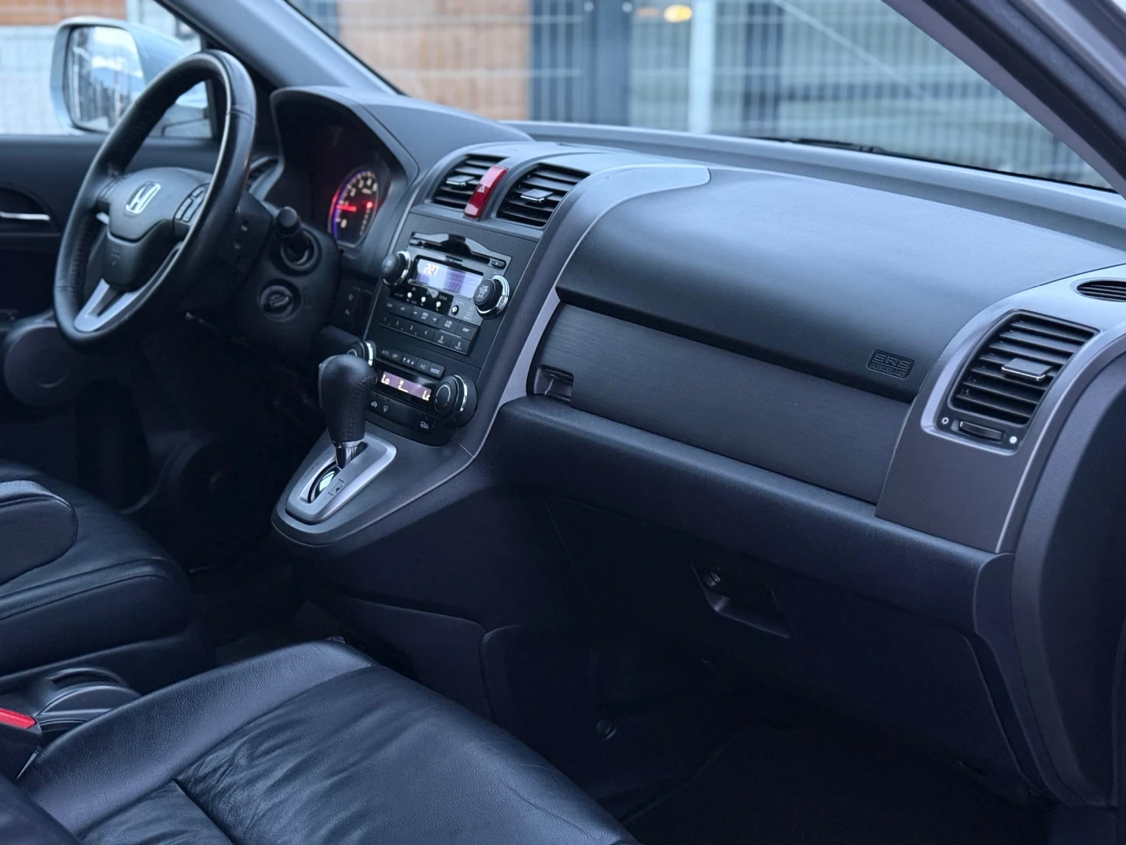 Honda Cr-v 2.0i* V-TEC* КОЖА* ПАНОРАМА* ПОДГРЕВ* FULL, снимка 8 - Автомобили и джипове - 54328902