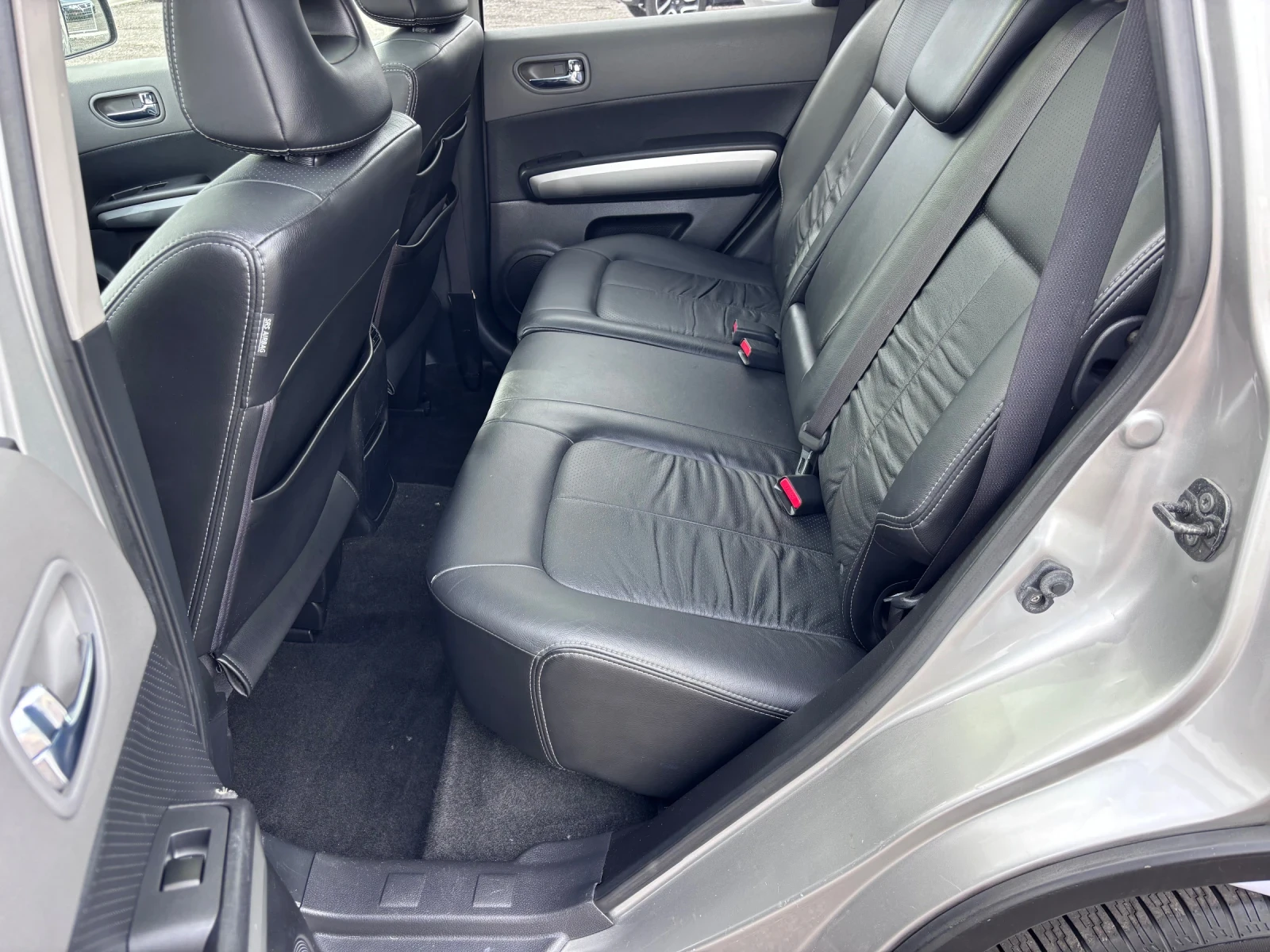 Nissan X-trail 2.0 dci 4x4 Automatic, снимка 14 - Автомобили и джипове - 54862214