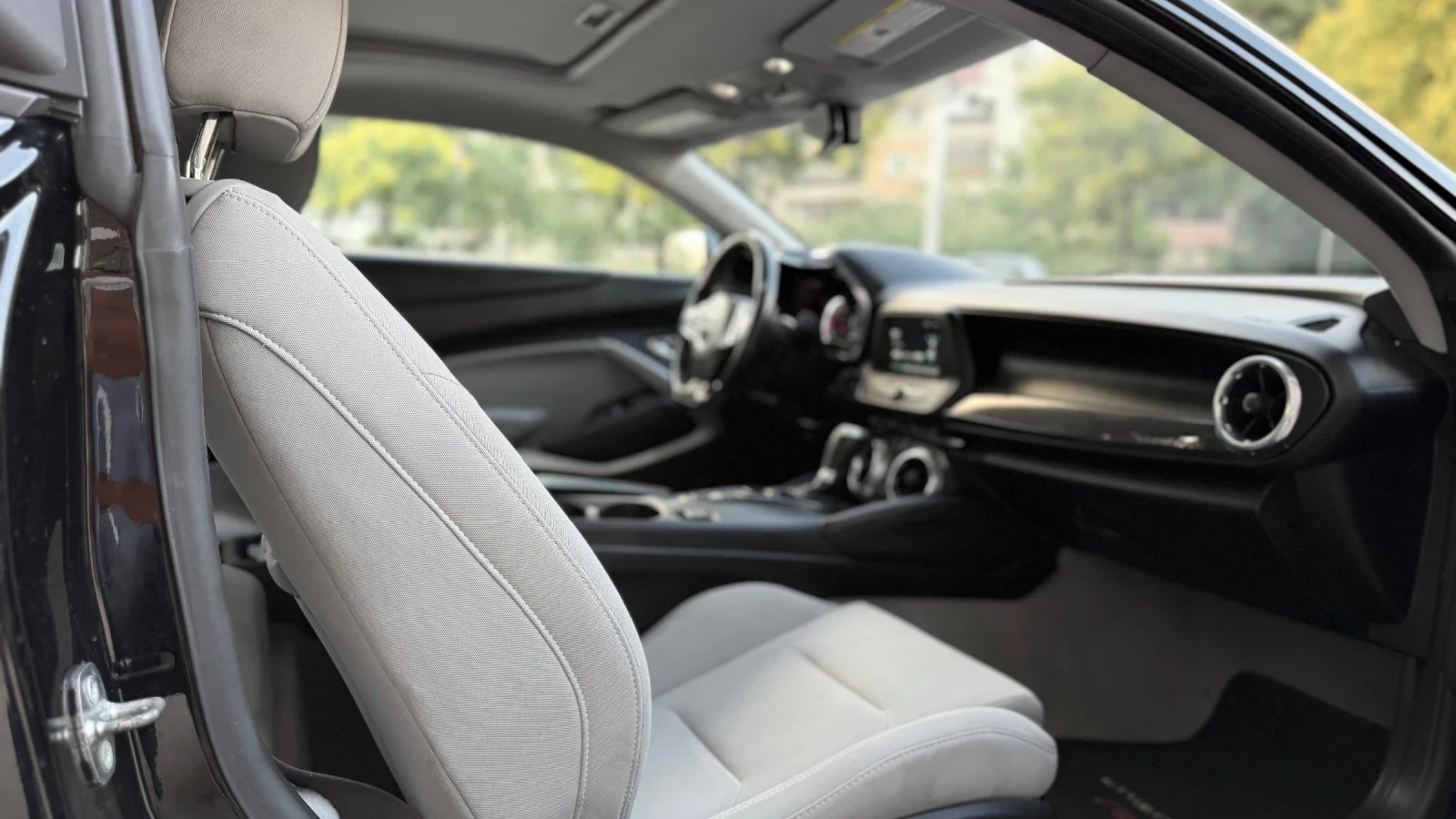 Chevrolet Camaro 3.6 / CarPlay / AndroidAuto /, снимка 12 - Автомобили и джипове - 54990360