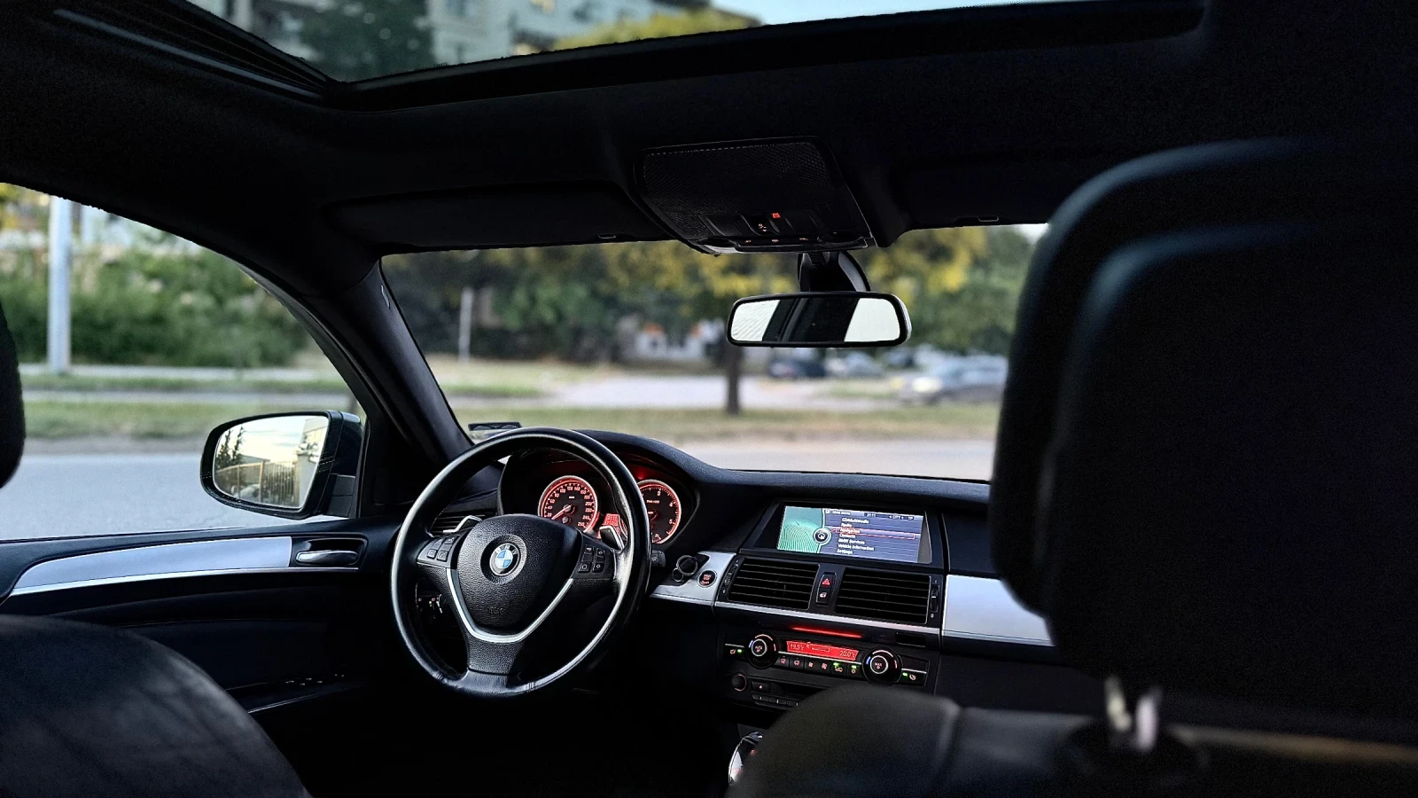 BMW X6 360* камери / Шибидах / Обслужен / , снимка 8 - Автомобили и джипове - 54990360