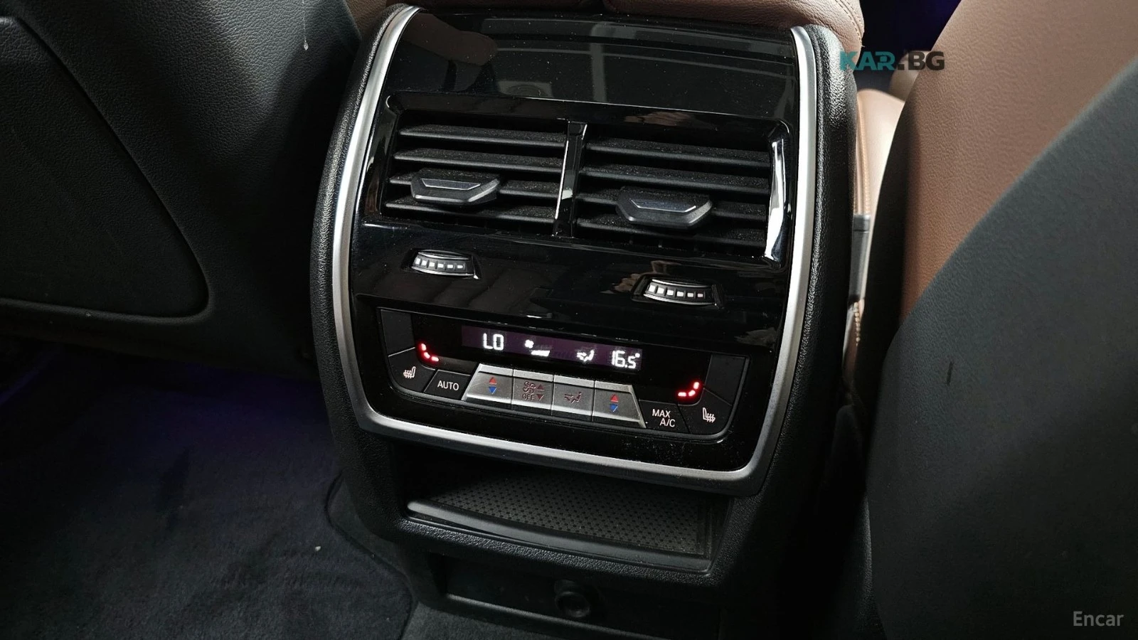 BMW X5 xDrive40i* M SPORT* LASER* ПАНО* ОБДУХВ* ПОДГРЕВ* , снимка 17 - Автомобили и джипове - 55179952