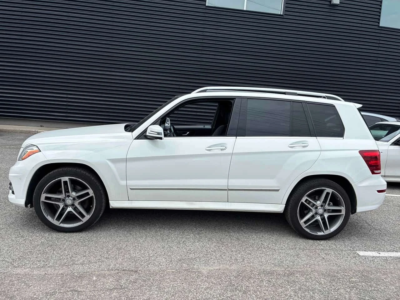 Mercedes-Benz GLK * 250 BlueTEC * АВТОКРЕДИТ БЕЗ ПЪРВОНАЧАЛНА ВНОСКА, снимка 2 - Автомобили и джипове - 55373474