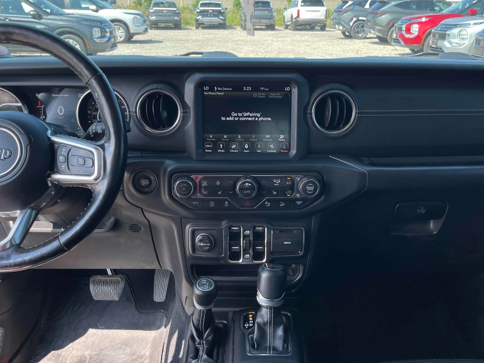 Jeep Wrangler * Sahara * АВТОКРЕДИТ БЕЗ ПЪРВОНАЧАЛНА ВНОСКА* , снимка 9 - Автомобили и джипове - 55822806