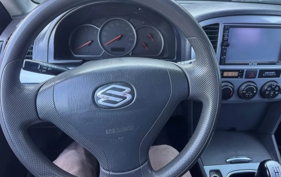 Suzuki Grand vitara Спешно, снимка 9 - Автомобили и джипове - 55841915