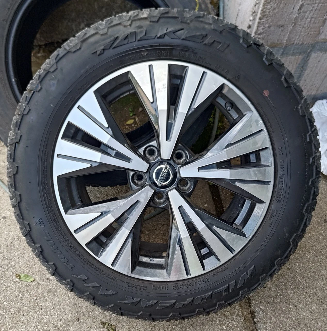 Nissan Rogue SV AWD | Mobile.bg � ����������� 9