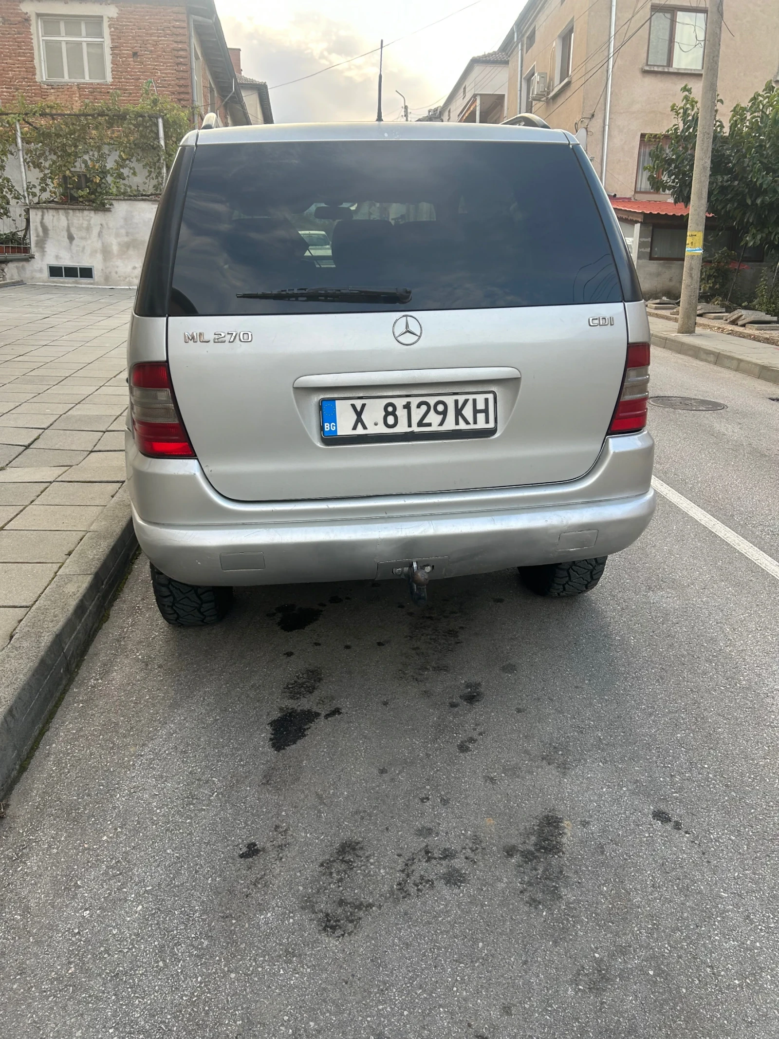 Mercedes-Benz ML 270, снимка 4 - Автомобили и джипове - 56522763