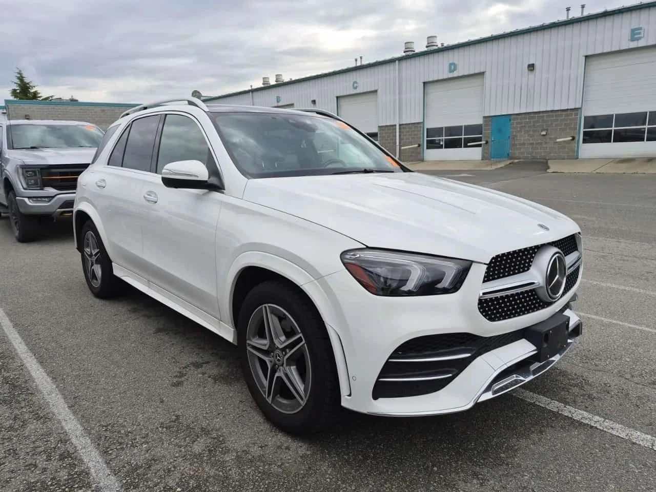 Mercedes-Benz GLE, снимка 2 - Автомобили и джипове - 56690234