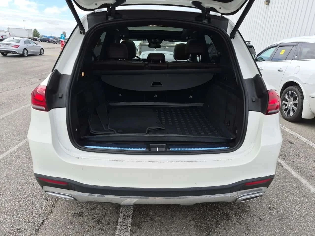Mercedes-Benz GLE, снимка 14 - Автомобили и джипове - 56690234