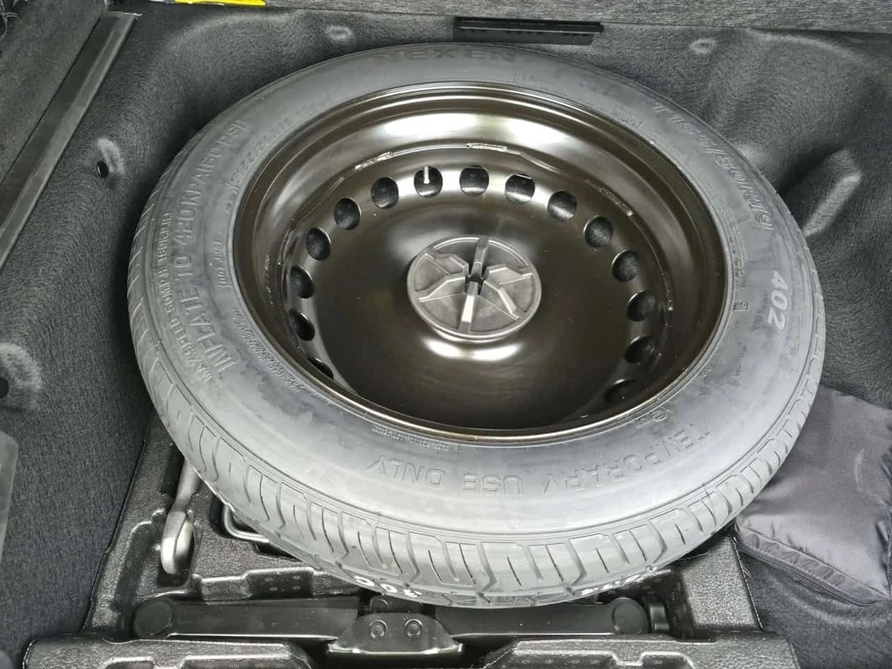 Mercedes-Benz GLE, снимка 15 - Автомобили и джипове - 56690234