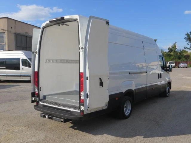 Iveco Daily 35C17V ДВУТЕМПЕРАТУРЕН, снимка 15 - Бусове и автобуси - 33603322