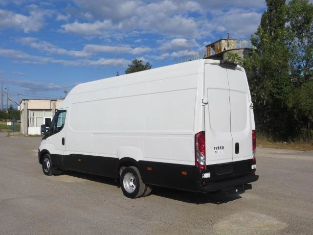 Iveco Daily 35C17V ДВУТЕМПЕРАТУРЕН, снимка 3 - Бусове и автобуси - 33603322