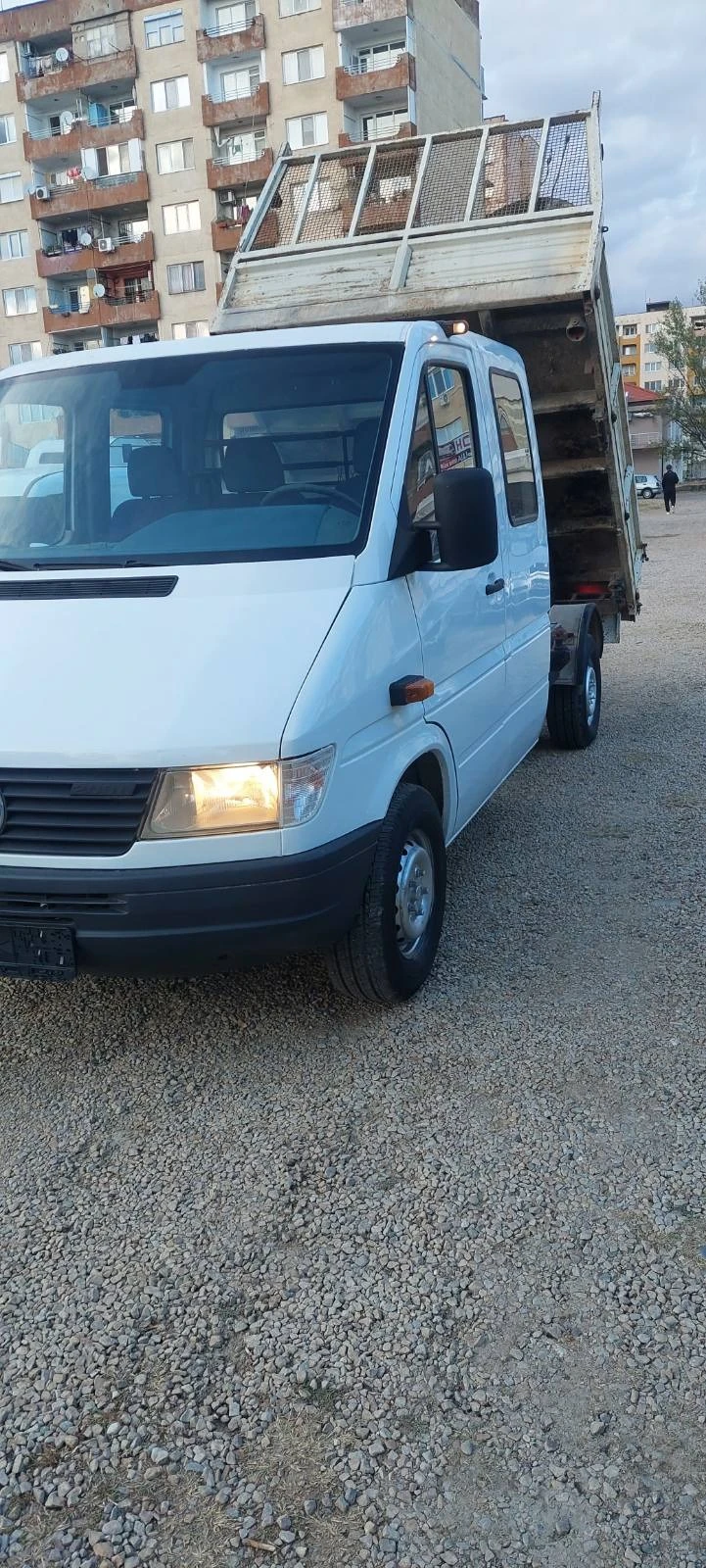 Mercedes-Benz Sprinter 308 D тристранен, снимка 2 - Бусове и автобуси - 43558044