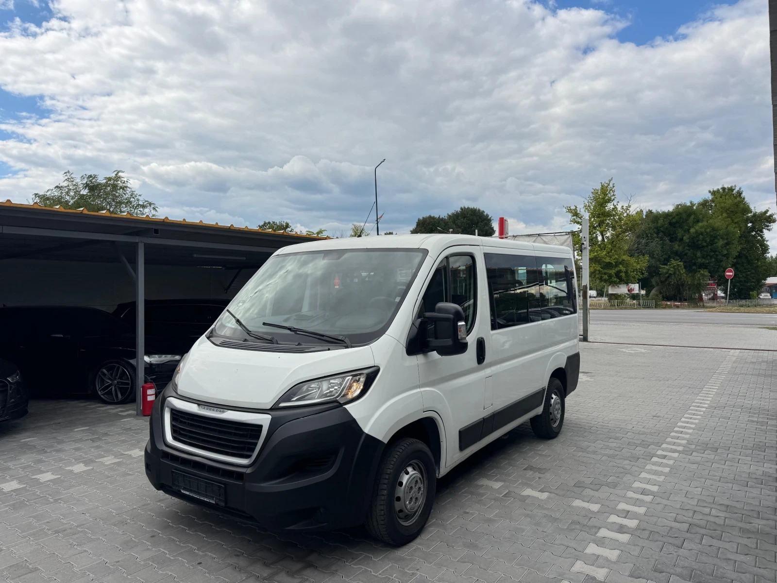 Peugeot Boxer 9 mesta