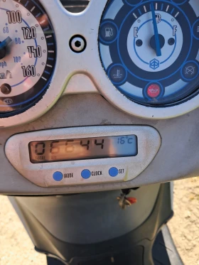 Piaggio Beverly 200, снимка 15