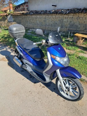 Piaggio Beverly 200, снимка 6