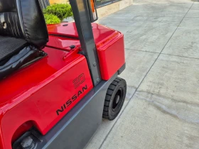 Мотокар Nissan * 2 тона* ПЕРФЕКТЕН, снимка 10