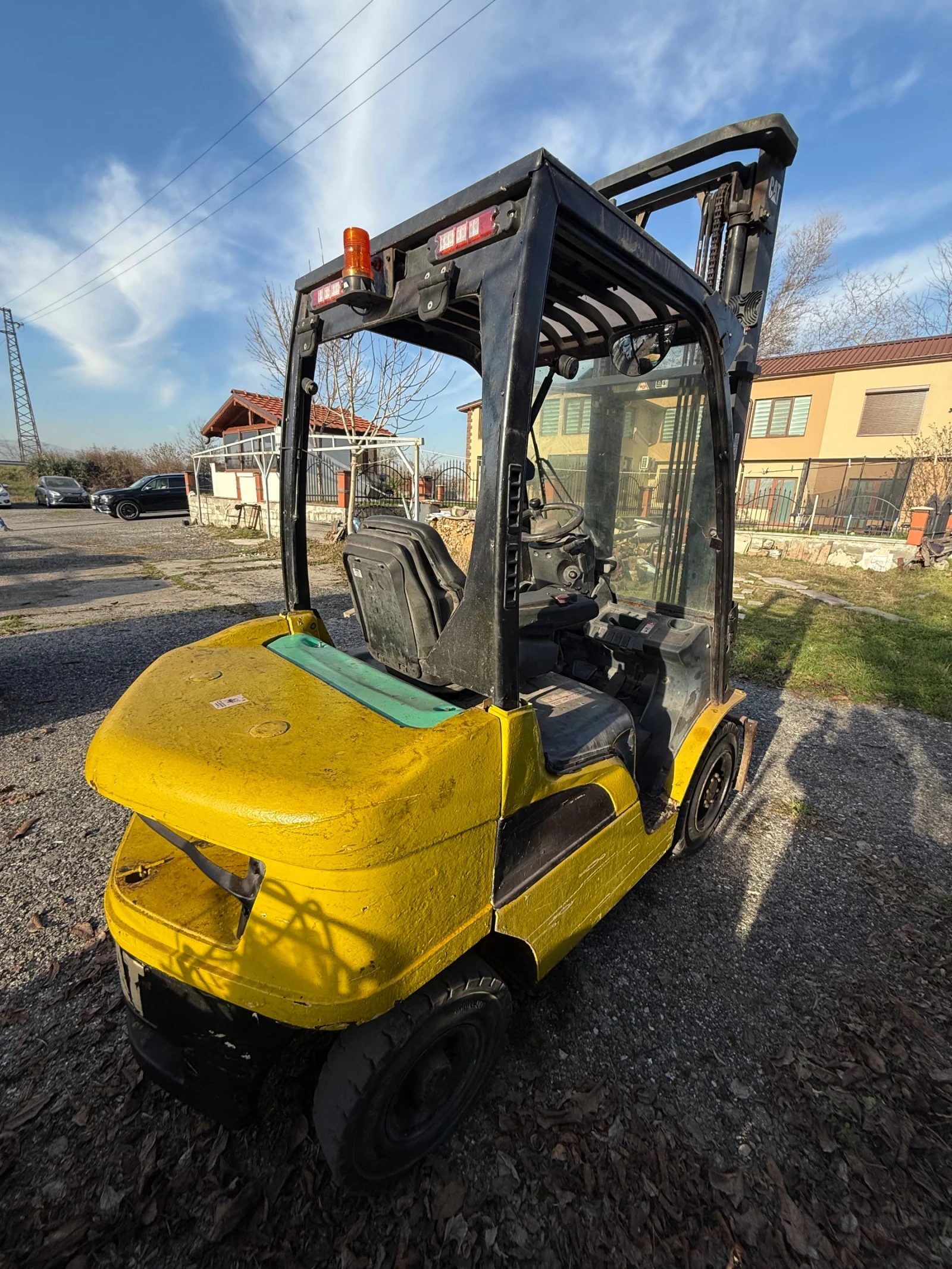 ������� Cat  ///  ����� | Mobile.bg � ����������� 6