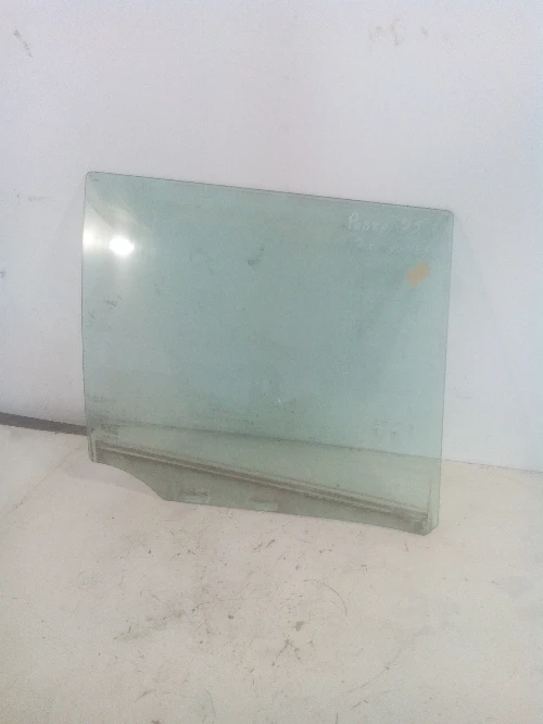 Стъкло задно дясно Ровър 75 комби