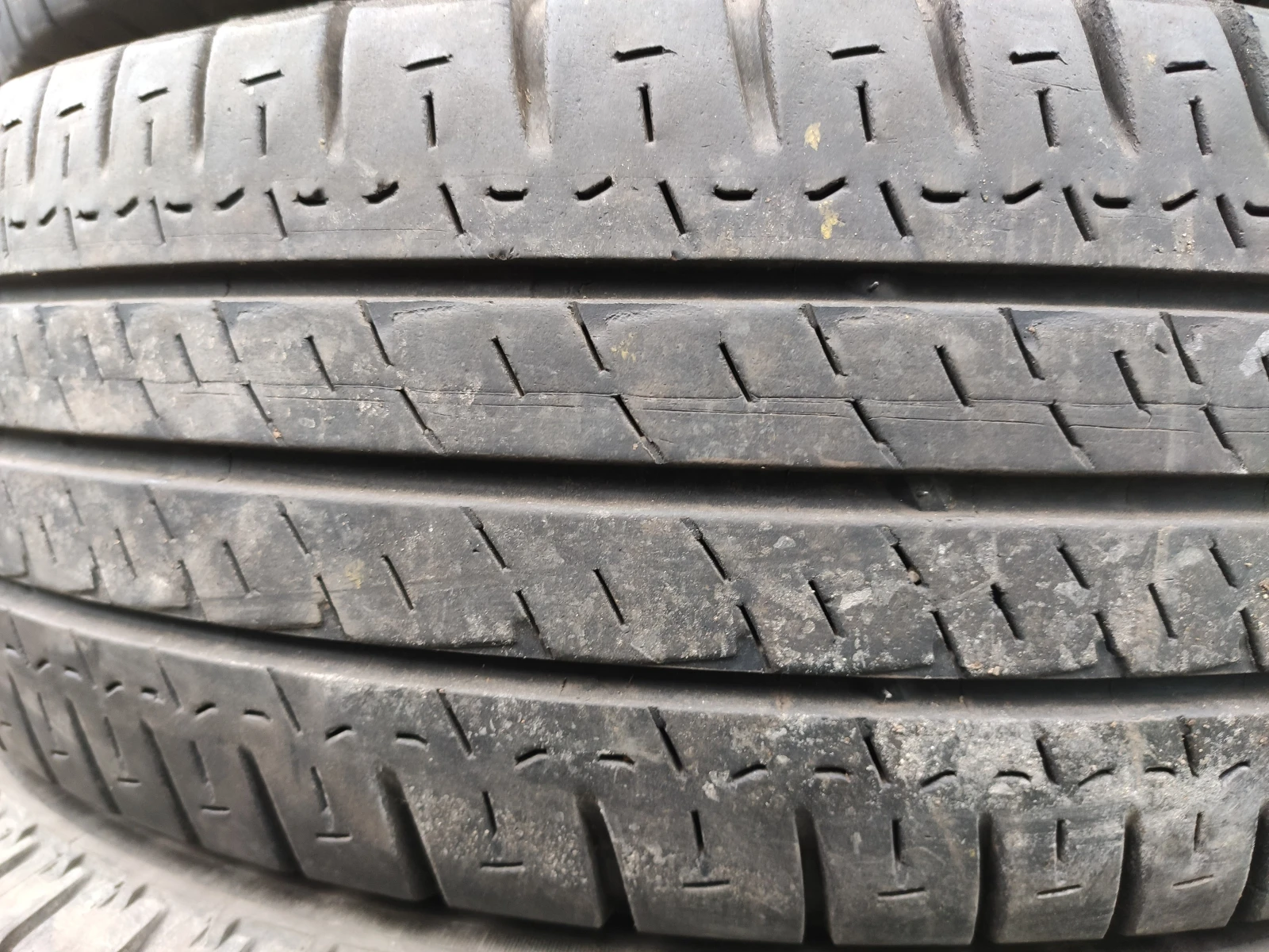 Гуми Летни 215/70R15, снимка 5 - Гуми и джанти - 55272706