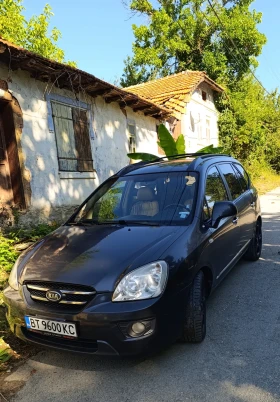 Kia Carens, снимка 2