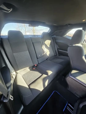 Dodge Challenger 5.7 HEMI R/T 2019, снимка 14