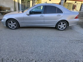 Mercedes-Benz C 220, снимка 4