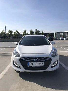 Hyundai I30 1.6 CRDI 110 к.с Weekend-Automat , снимка 6