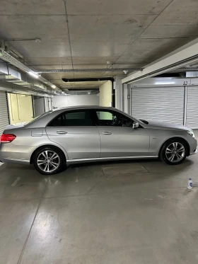 Обява за продажба на Mercedes-Benz E 220 CDI - AMG - Facelift ~29 999 лв. - изображение 9