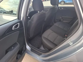 Kia Ceed 1.5 T-gdi  SW Comfort Гаранция - 29990 лв. / 15333.64 € - 25962866 7