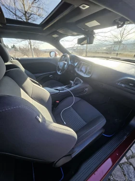 Dodge Challenger 5.7 HEMI R/T 2019, снимка 13