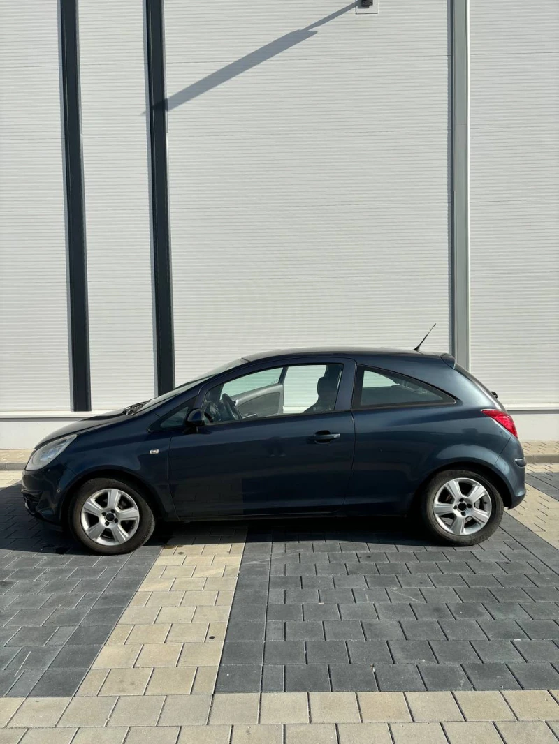 Opel Corsa, снимка 2 - Автомобили и джипове - 47583805