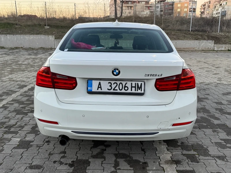 BMW 316 F30, снимка 5 - Автомобили и джипове - 48731412