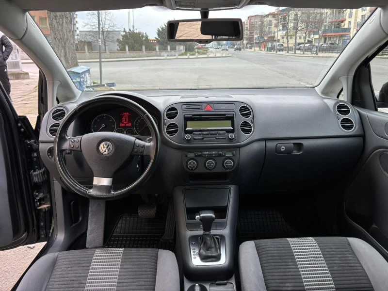 VW Golf Plus, снимка 7 - Автомобили и джипове - 48983497