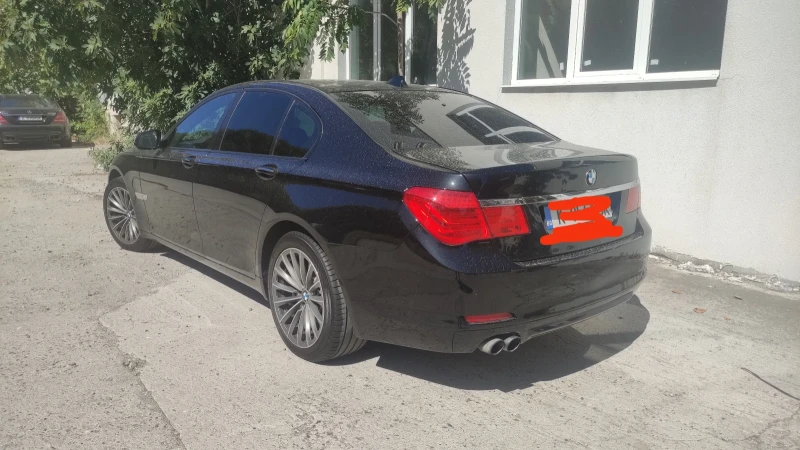 BMW 730 Седан , снимка 4 - Автомобили и джипове - 52529159