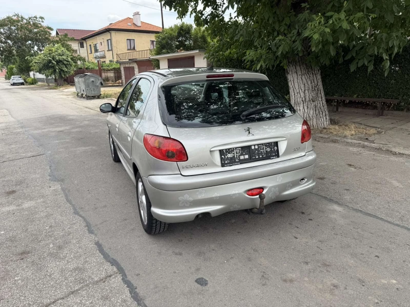 Peugeot 206 1.6i 16v, снимка 3 - Автомобили и джипове - 52665562