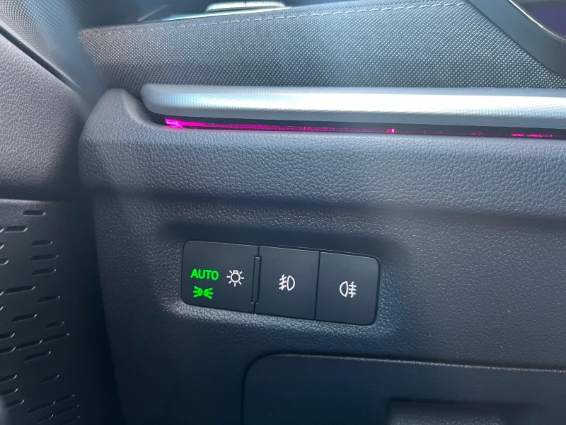 Skoda Octavia 1.5TSI Style Plus, снимка 15 - Автомобили и джипове - 52866598