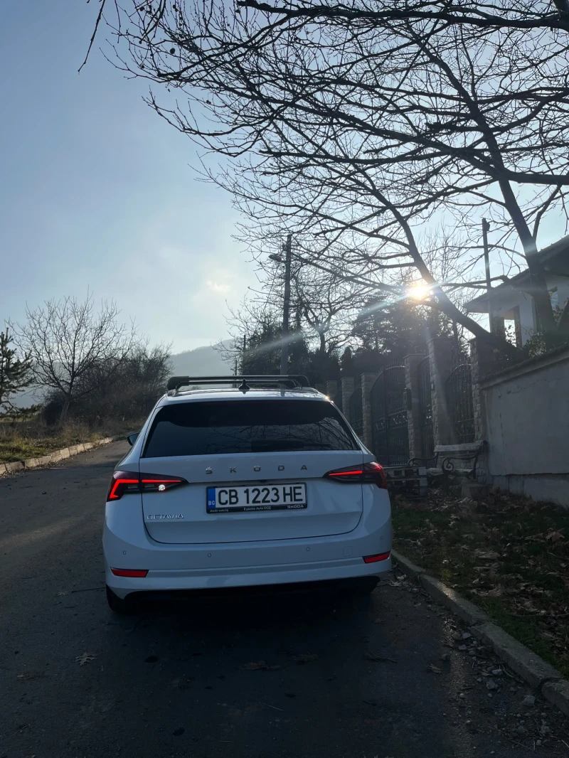 Skoda Octavia 1.5TSI Style Plus, снимка 5 - Автомобили и джипове - 52866598