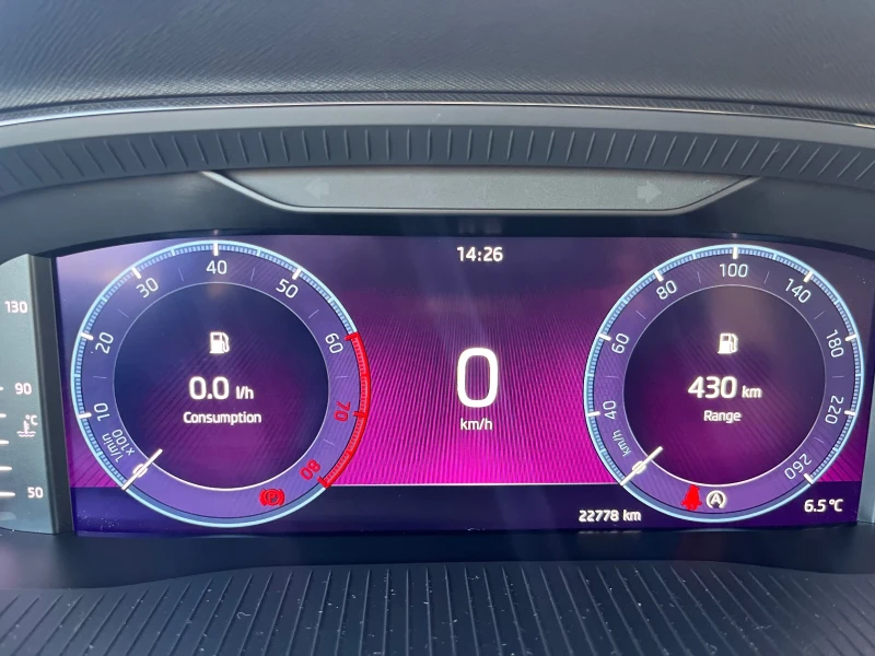 Skoda Octavia 1.5TSI Style Plus, снимка 6 - Автомобили и джипове - 52866598