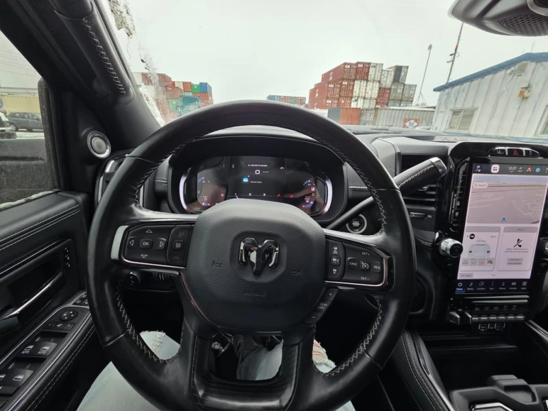 Dodge RAM 3500 * Limited * CARFAX * БЕЗ ПЪРВОНАЧАЛНА ВНОСКА, снимка 13 - Автомобили и джипове - 53075152