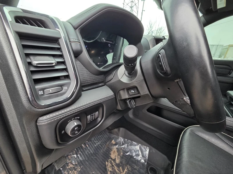 Dodge RAM 3500 * Limited * CARFAX * БЕЗ ПЪРВОНАЧАЛНА ВНОСКА, снимка 10 - Автомобили и джипове - 53075152