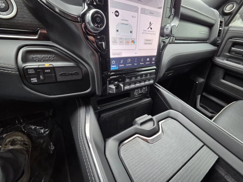 Dodge RAM 3500 * Limited * CARFAX * БЕЗ ПЪРВОНАЧАЛНА ВНОСКА, снимка 11 - Автомобили и джипове - 53075152