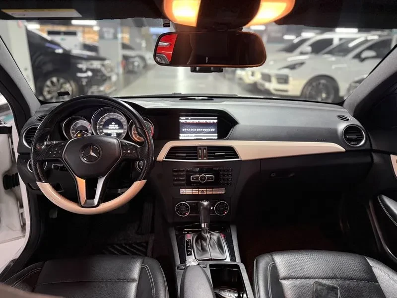 Mercedes-Benz C 220 W204 Cdi Coupe, снимка 7 - Автомобили и джипове - 55015112
