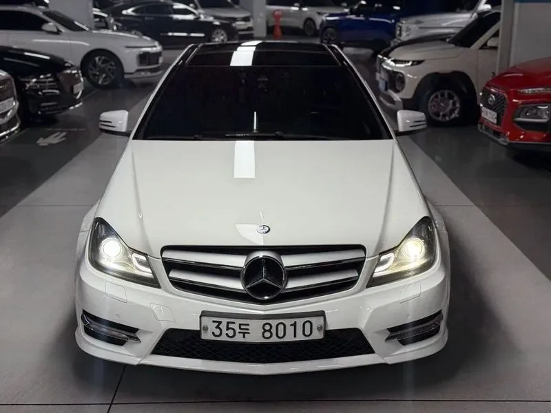 Mercedes-Benz C 220 W204 Cdi Coupe, снимка 2 - Автомобили и джипове - 55015112