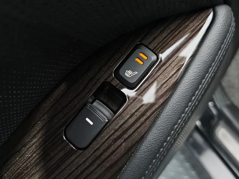 Kia K5 Noblesse, снимка 17 - Автомобили и джипове - 55786552
