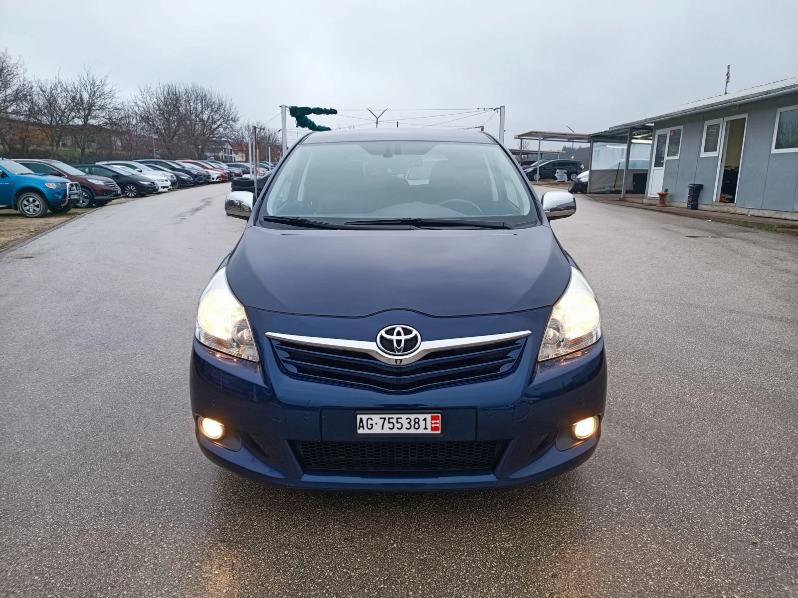Toyota Verso 1.8i-147кс-ШВЕЙЦАРИЯ-РЪЧКА-6ск-7м-KEYLESS, снимка 1