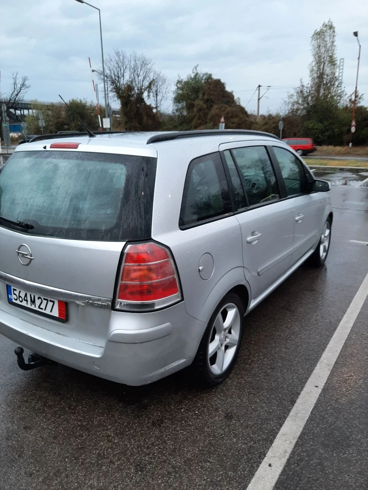 Opel Zafira 1.9 - изображение 2