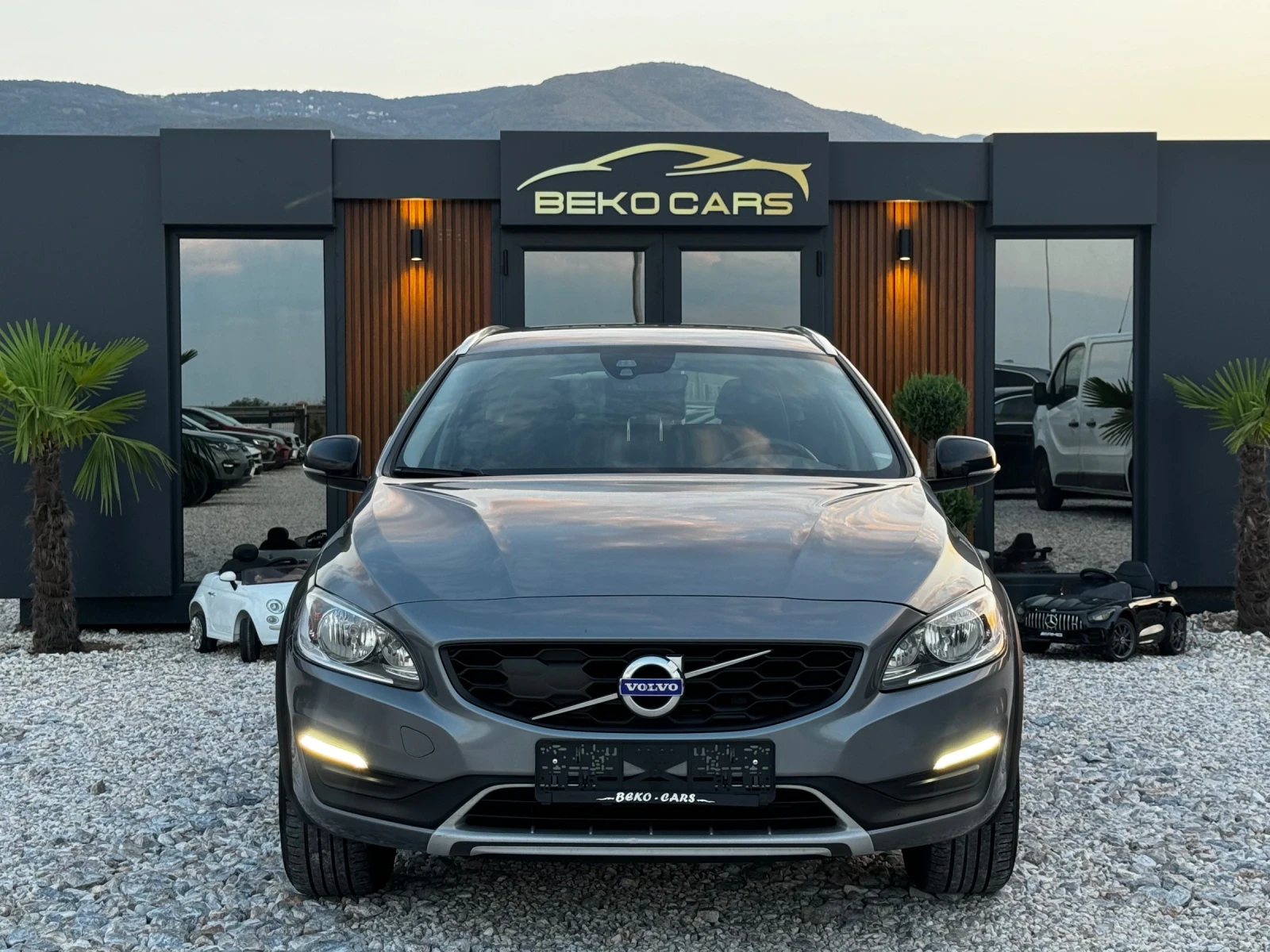 Volvo V60 Cross Country Нов внос от Белгия! - [1] 