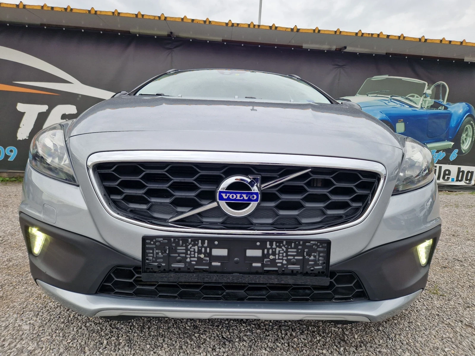 Volvo V40 Cross Country 2.0D D4 190kc Top - изображение 5